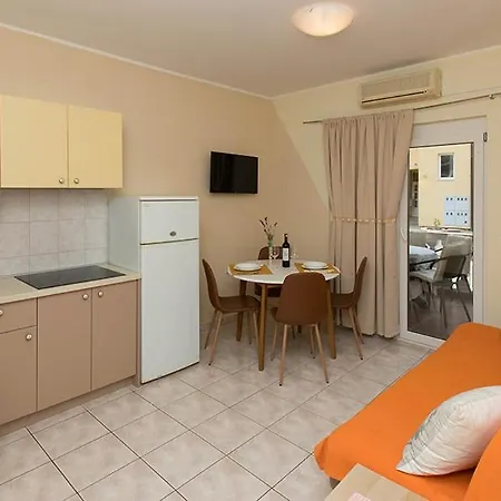 Martin 아파트 스리마